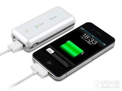 便攜續航新寵 5600mAh時尚小巧移動電源到貨評測